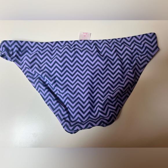 Xhilaration Geometric Bikini - Picture 3 of 5